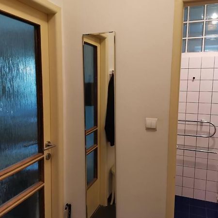 Cozy Studio In The City Centre Near Train Station 브라티슬라바 외부 사진